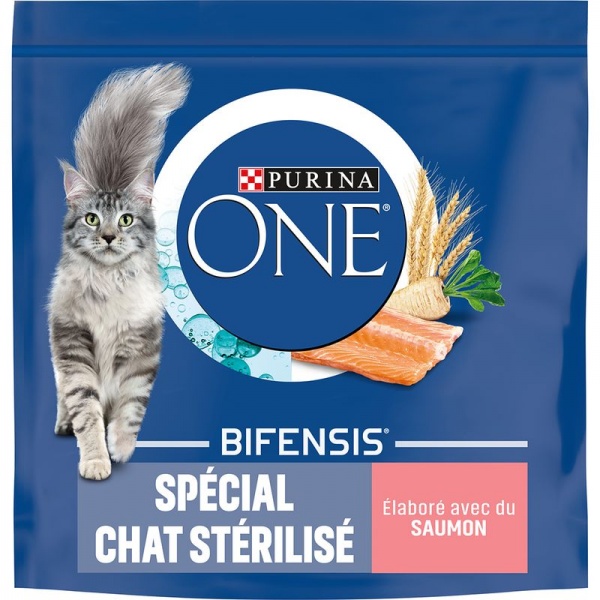 PURINA ONE - Chat St�rilis� Saumon